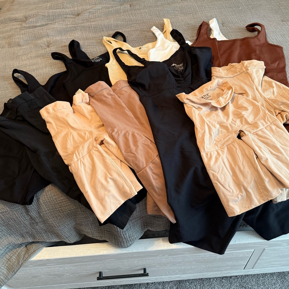 Compression Lot - 13 pieces M/L tummy compression